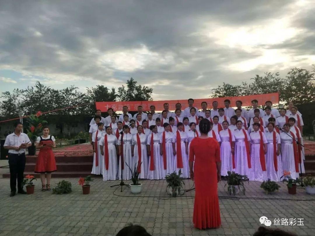 解锁年终奖发现金违法吗,发现更多有趣问答